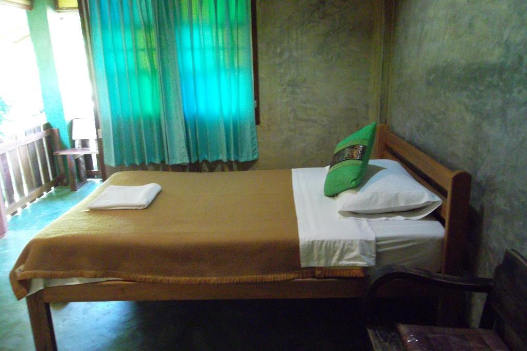 Tamarind Grand Resort Мае Сарианг Стая снимка